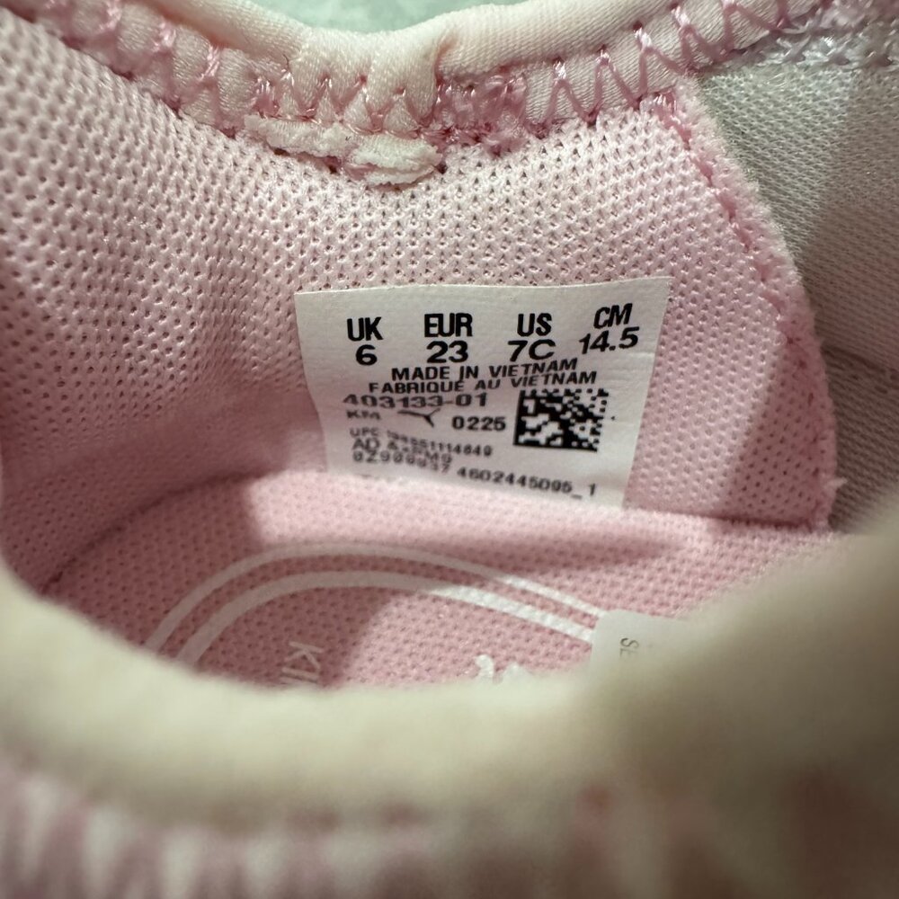Girls Size 7 Toddler Puma Softride One4All Slip On Pink Sneakers, NWT - Picture 6 of 8